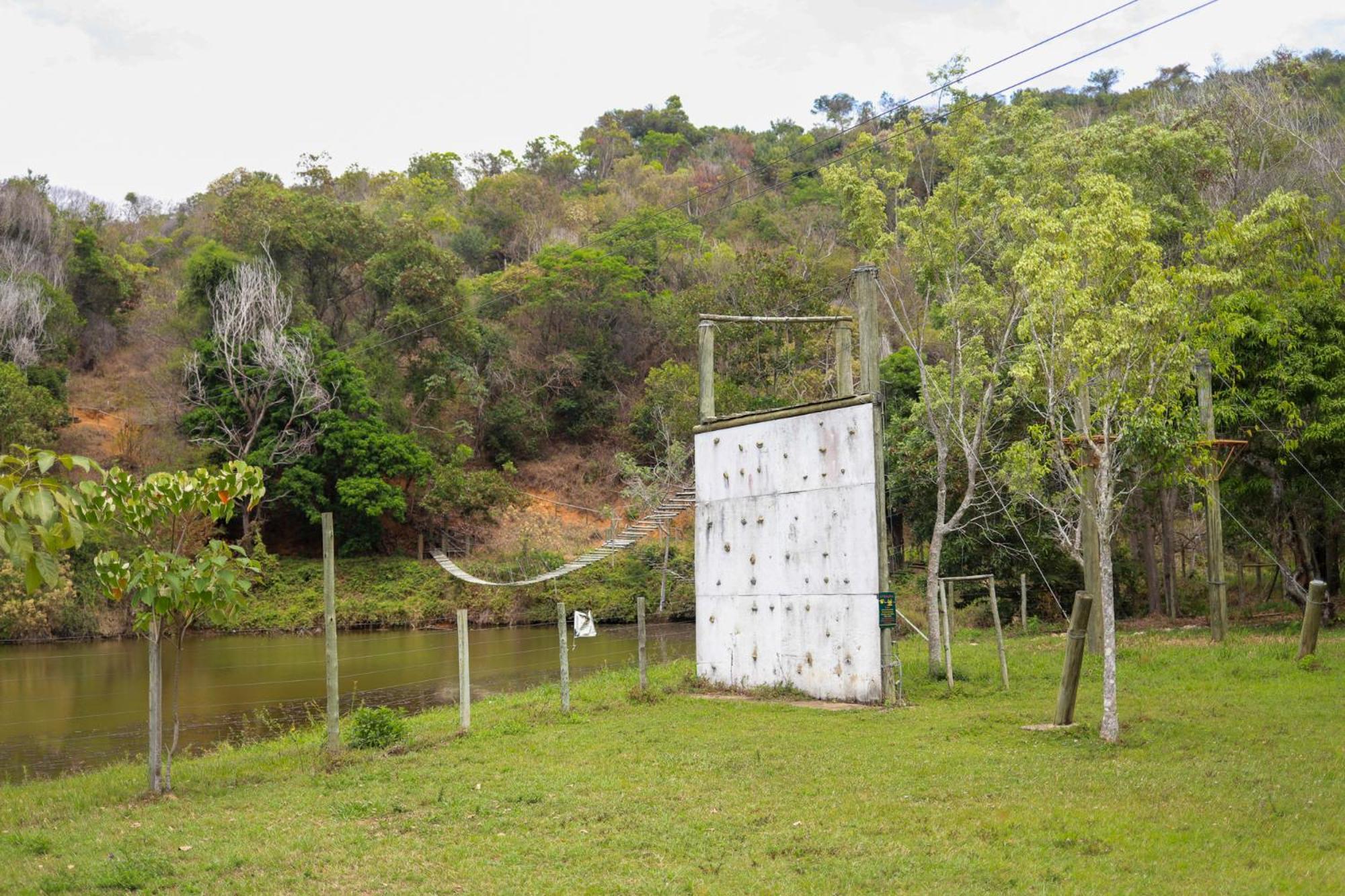 Hotel Vale Silvestre Eco Park Governador Valadares Exterior foto